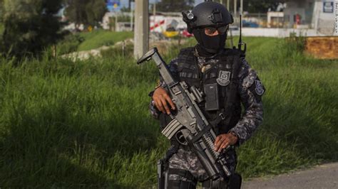 Esto Es Lo Que Le Cuesta La Violencia A México Cnn Video