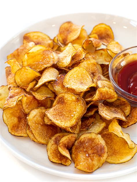 Homemade Potato Chips - Chef Savvy