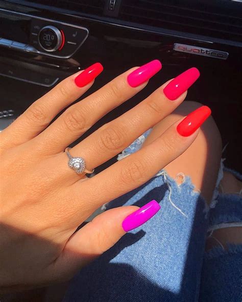 💎 𝐃𝐚𝐢𝐥𝐲 𝐧𝐚𝐢𝐥𝐬 💎 On Instagram “🥰 𝑺𝒐 𝒑𝒓𝒆𝒕𝒕𝒚 ️ 💙💜💚💛 💅 𝑾𝒉𝒐 𝒍𝒊𝒌𝒆 𝒕𝒉