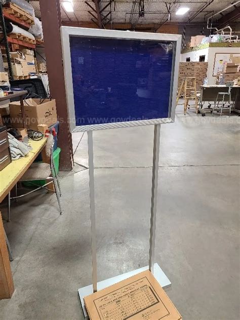 portable display unit allsurplus
