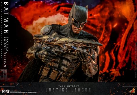 Zack Snyders Justice League Tactical Suit Batman Figure By Hot Toys Serpentor S Lair