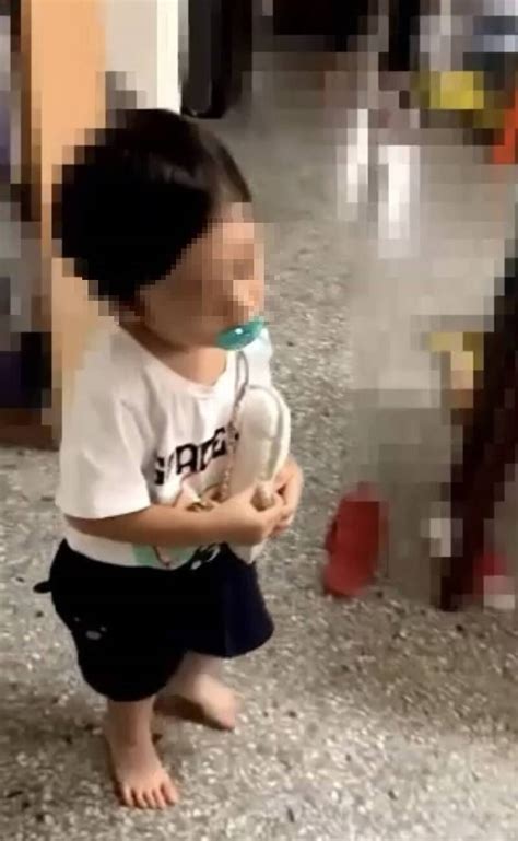 台中市再爆虐童案！2歲男童歪頭 幼兒園疑壓頭灌水、強餵食 自由電子報 Line Today