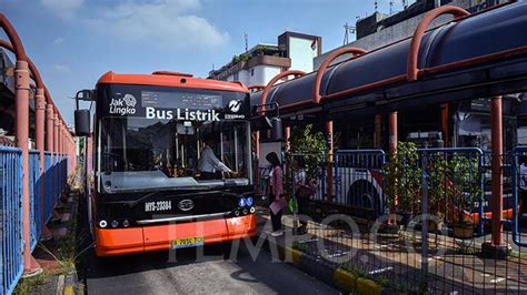 Transjakarta Targetkan Penambahan 200 Bus Listrik Di Tahun 2024 Foto