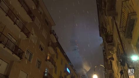 Cronaca Meteo Torino La Mole Imbiancata Dalla Fitta Nevicata 3B Meteo