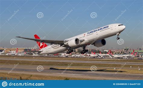 Turkish Airlines Boeing Er Departure Editorial Image Image Of