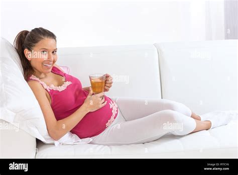 Cute Pregnant Brunette Hi Res Stock Photography And Images Alamy