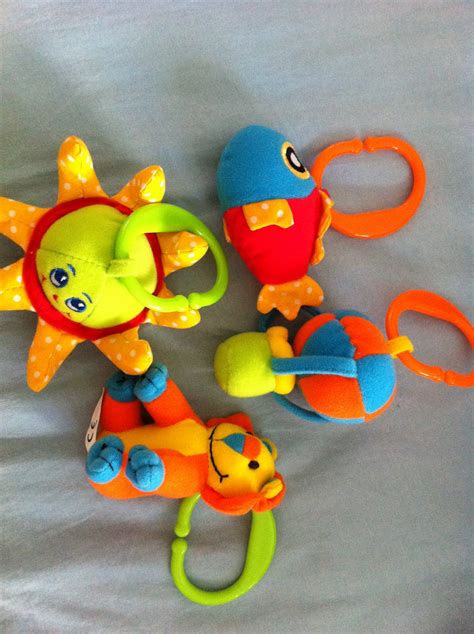 Baby Stuff to clear: BN/preloved soft toys (baby size)