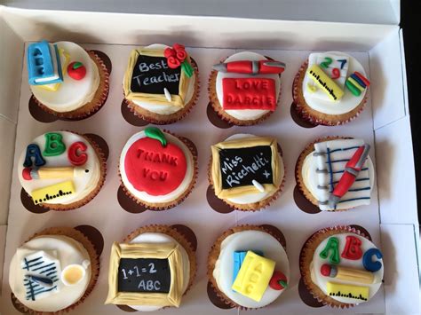 Thank You Teacher Cupcakes School Teacher Cupcakes Teacher Cakes Teacher Cupcakes