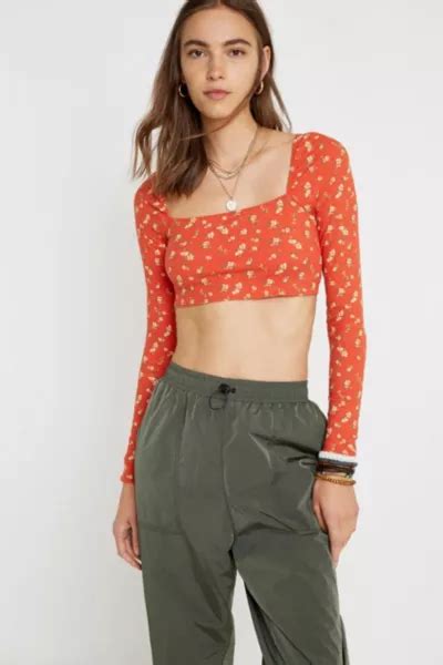 Uo Ditsy Floral Square Neck Super Crop Top Urban Outfitters