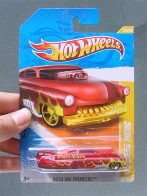 Rumah Mainan Hot Wheels Drag Merc SOLD
