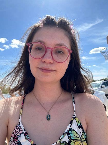 Best Hot Hippie OnlyFans Accounts FansMetrics