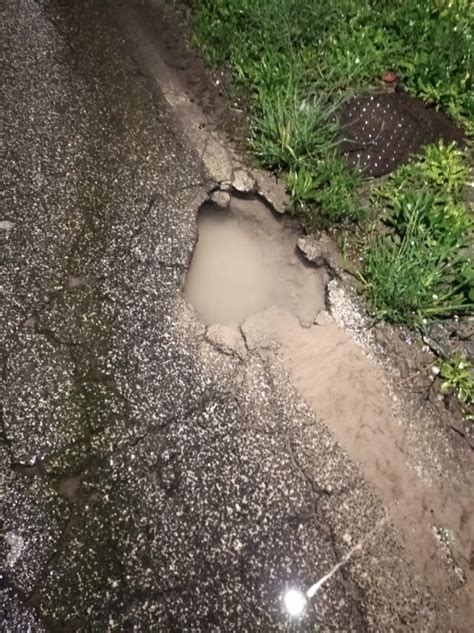 Perdita Idrica A Via Dei Frati A Nettuno Acqualatina Non Interviene