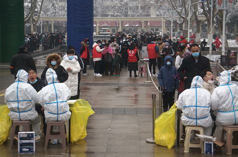 Ciudades Chinas Enfrentadas Al Covid 19 Cuando Se Aproximan Los Juegos