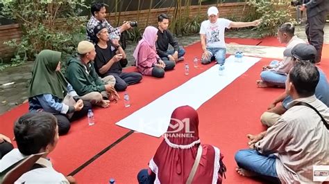 Dedi Mulyadi Pertemukan Dede Dengan Keluarga Terpidana Kasus Vina