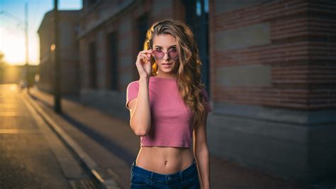 Wallpaper Crop Top Bare Midriff Belly Button Depth Of Field Innie