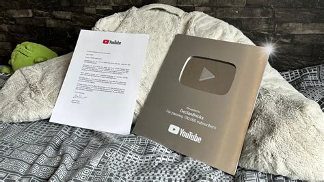 Unboxing My K Subscriber Silver Play Button Youtube