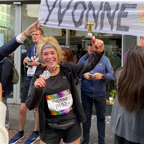 Sportrusten Ervaring Yvonne Adams Halve Marathon Eindhoven 2023