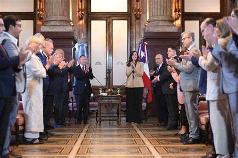 A 40 años del Tratado de Paz entre Argentina y Chile Tenemos