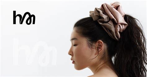 Резинки для волос HAIRMATES: модные шелковые купить в Москве