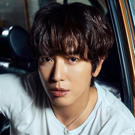 CNBLUE Jung YongHwa Kpopmap