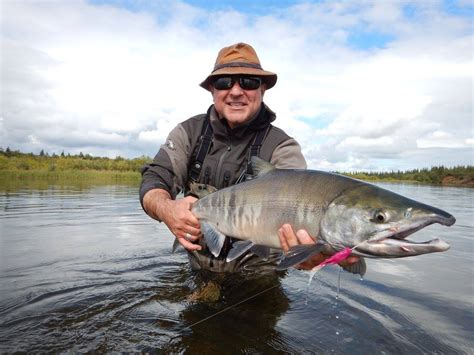 Fly Fishing In Alaska Fishing Lodge Experience No See Um Lodge