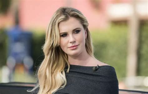 Ireland Baldwin Age, Net worth: Kids, Bio-Wiki, Husband, Weight 2024