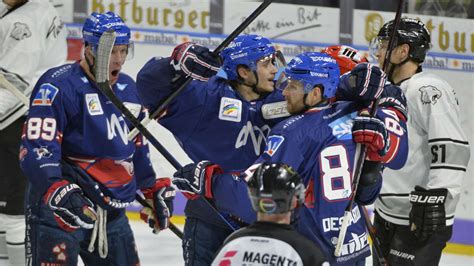 DEL Playoffs Adler Mannheim gewinnen Spiel 1 gegen Nürnberg Ice Tigers