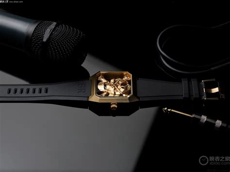 柏莱士bell And Ross 推出 Br 01 Cyber Skull Bronze青铜骷髅头腕表腕表之家