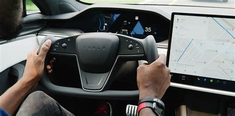 Teslas Yoke Steering Wheel Just Plain Controversial Or Actually