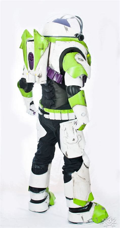 Cosplay Buzz 0216 | Disney cosplay, Buzz lightyear costume, Toy story theme