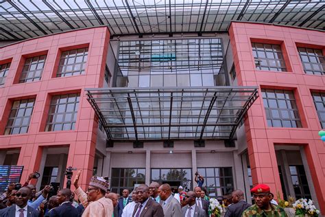 Buhari Commissions The Centre Of Excellence University Of Nigeria Enugu