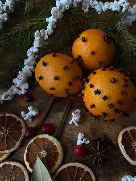 How To Make Orange Pomander Balls Tulips And Twill