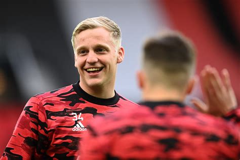 Real Madrid Offerto Van De Beek Ancelotti Vuole Il Trequartista Olandese