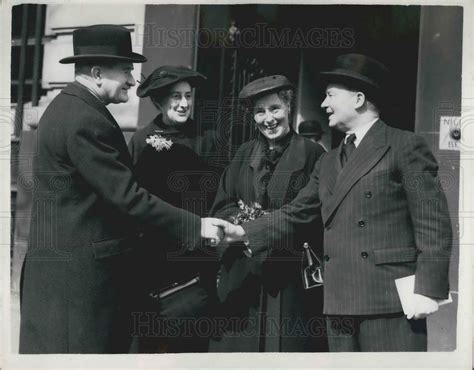 Press Photo Australia Governor General Sir William Slim Lady Slim K