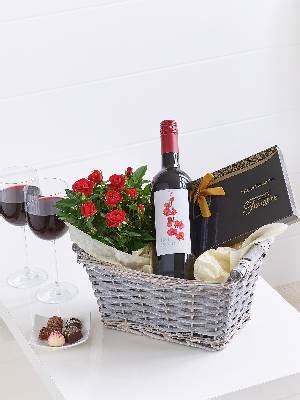 *Luxury Red Wine Gift Basket. – buy online or call 0151 928 2872