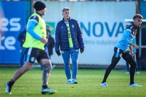 Técnico Renato Portaluppi Comanda último Treino Aberto Da Semana