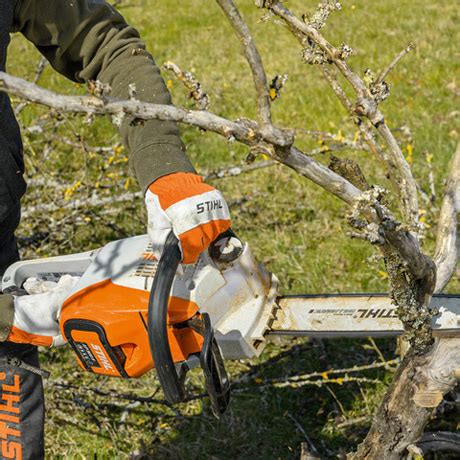 Msa C B Cordless Chainsaw Stihl S Most Powerful Cordless Chainsaw