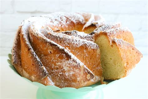 Saffron Cake Recipe With Extravagant Edge - Savory Thoughts