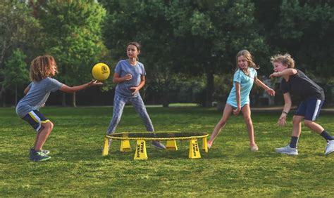 What Is Spikeball And How To Play Rules And Scoring Yard Kidz