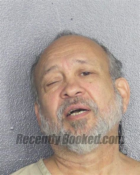 Recent Booking Mugshot For Antonio Lorenzo In Broward County Florida