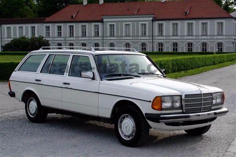 Mercedes-Benz 200-serie Combi 1980 pictures (9 of 10) | cars-data.com