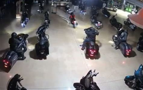 Brazen Thieves Stole Four Harley Davidson Street Glide Special From