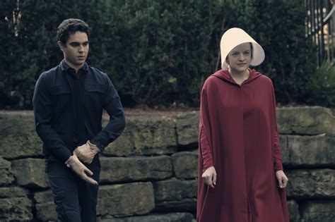 The Handmaids Tale Book And Tv Show Differences Popsugar Entertainment