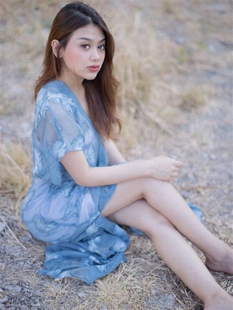 Resmi Jadi Istri Reza Alisyahbana Cinta Karena Cinta Ini Potret Callysta Aileen Hot