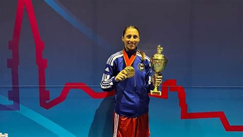 Irma Testa Vince La Medaglia D Oro Agli Europei Di Boxe Femminile La