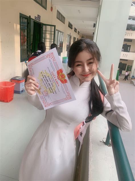 Dàn hot boy hot girl sinh năm đình đám mạng xã hội thời gian qua đã đỗ vào trường Đại học nào