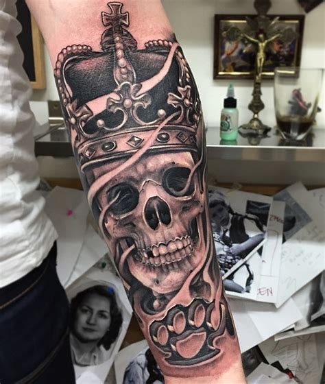 King Tattoo by Andy Blanco - Tattoo Insider