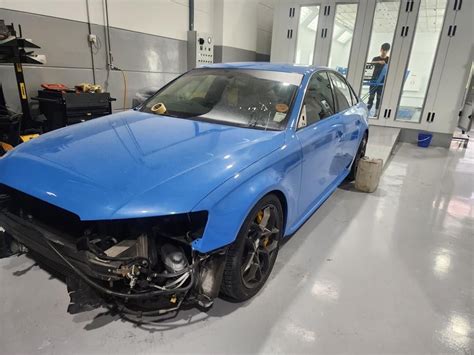Car Spray Paint Car Accessories Car Workshops And Services On Carousell