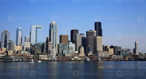 Seattle Waterfront 829428 Stock Photo at Vecteezy