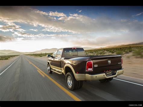 2013 Ram 3500 Heavy Duty Rear Wallpaper 12 Ipad 1024x768